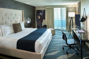 Room (1) Room (1)